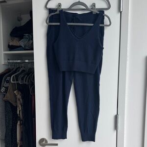Quince Deep Blue Cashmere Set